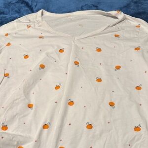 Old Navy Cream Top with Orange Pumpkin Pattern